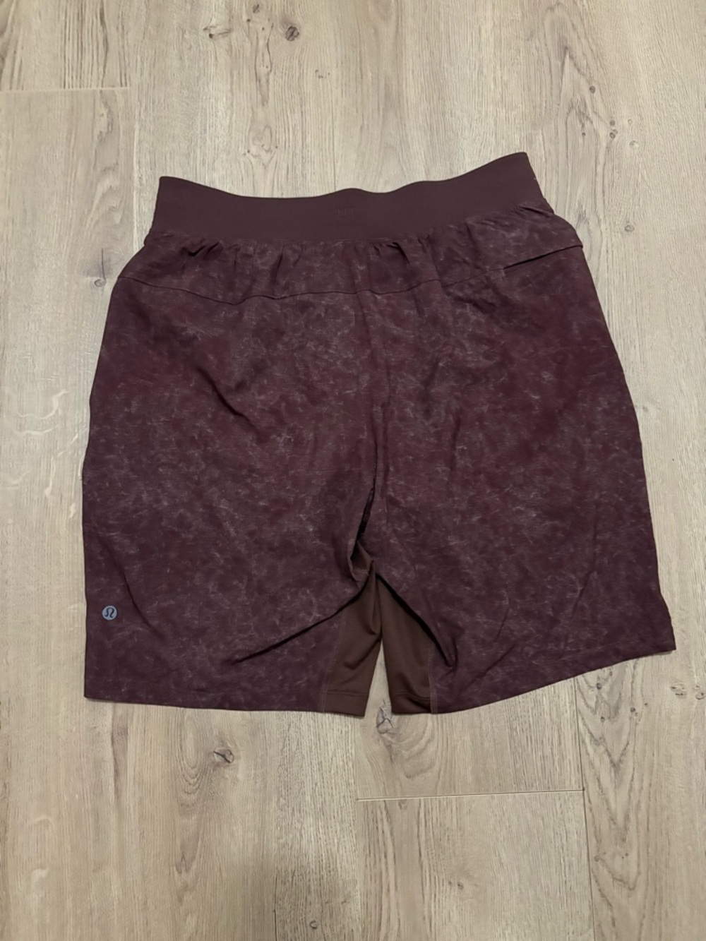 Lululemon T.H.E. Short 9" *Liner